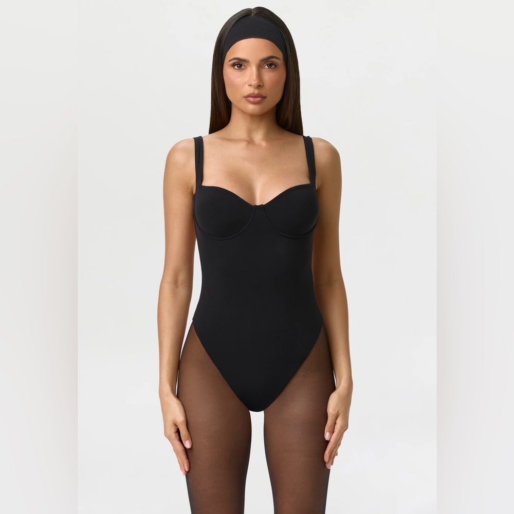 Naked Wardrobe Naked Open Back Bodysuit